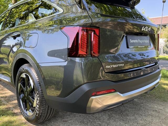 KIA SORENTO 1.6 T-GDi Plug-in Hybrid 4WD ExecutiveLine 7p. | Direct uit voorraad leverbaar! | 10 jaar garantie | Info Bas: 0492-588982 Info Bas: 0492-588982