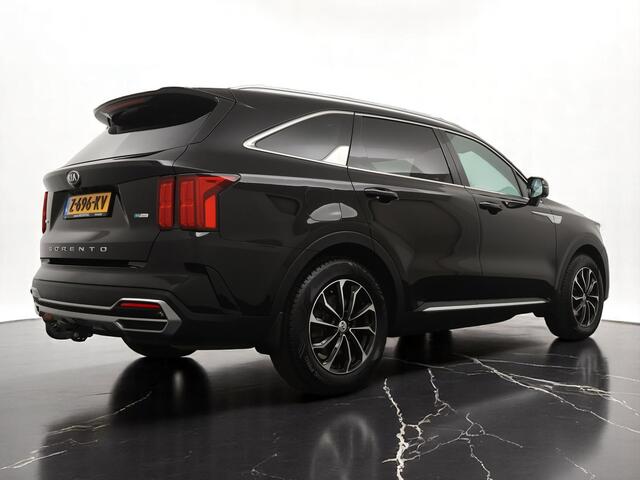 KIA SORENTO 1.6 T-GDI Plug-in Hybrid 4WD Edition 7-persoons - Navigatie - Lederen bekleding - Stoelverwarming - Trekhaak - Fabrieksgarantie tot 10-2028