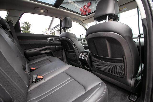 KIA SORENTO 1.6 T-GDI Plug-in Hybrid 4WD ExecutiveLine 7p. All-in rijklaarprijs | Nav | Ad. Cruise | Schuif/-kanteld. | 7-persoons