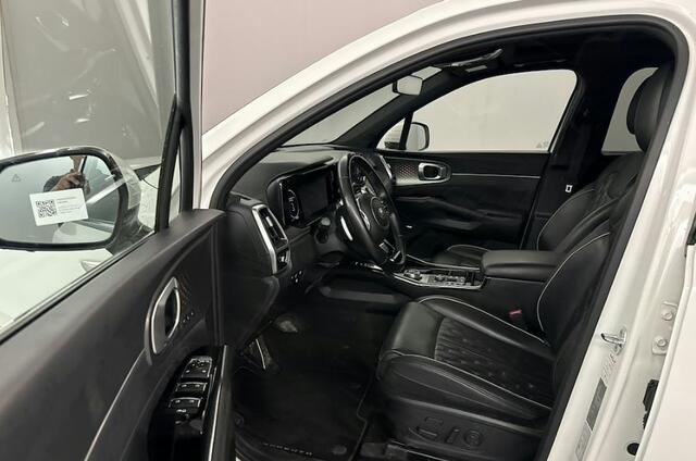 KIA SORENTO 1.6 T-GDI Plug-in Hybrid 4WD ExecutiveLine Pano El-aKlep + Stoelen Leder