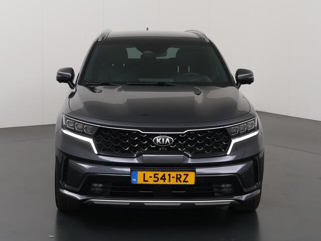 KIA SORENTO 1.6 T-GDI Plug-in Hybrid 4WD ExecutiveLine 7p. | Nappa lederen bekleding | Panoramadak | Stoelventilatie | 360° camera | Dodehoekcamera |