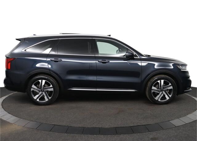 KIA SORENTO 1.6 T-GDI Hybrid 2WD ExecutiveLine 5p. - Schuif-/kanteldak - Stoelverwarming-/ventilatie - Navigatie - Trekhaak - Climate Control Fabrieksgarantie tot 01-2030