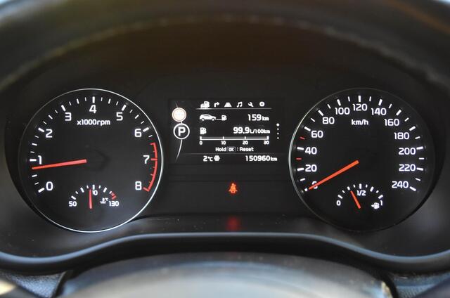 KIA SPORTAGE 1.6 T-GDI 4WD DynamicPlusLine autyomaat / camera / verwarmd stuur / stoelverwarming / lane assist / climate control / cruise control / AUX/USB / navigatie