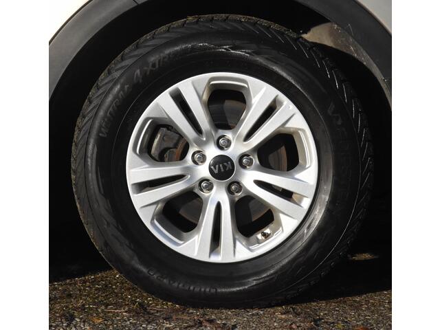 KIA SPORTAGE 1.6 T-GDI 4WD DynamicPlusLine autyomaat / camera / verwarmd stuur / stoelverwarming / lane assist / climate control / cruise control / AUX/USB / navigatie