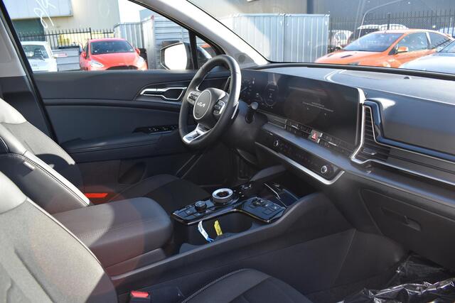 KIA SPORTAGE 1.6 T-GDi MHEV DCT7 DynamicPlusLine Camera | Schuif/kanteldak | Stoelverwarming voor + achter | Afneembare trekhaak |