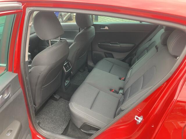 KIA SPORTAGE 1.6 GDI 135pk DynamicLine / Navi