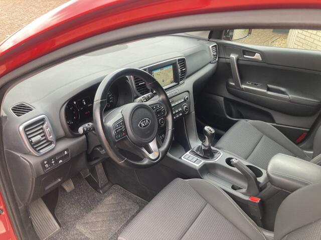 KIA SPORTAGE 1.6 GDI 135pk DynamicLine / Navi