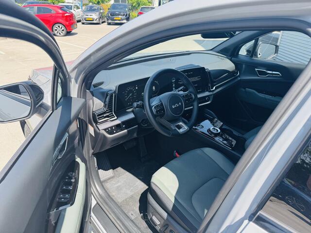 KIA SPORTAGE 1.6 T-GDi Plug-in Hybrid AWD Dark Edition Demo auto | km stand kan iets variëren | Informeer of de auto aanwezig is !