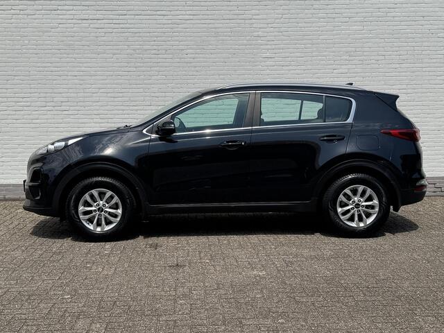 KIA SPORTAGE 1.6 GDI ComfortLine / All season / Cruise Control / Climate Control / Achteruitrij camera / Navigatie / Bluetooth /