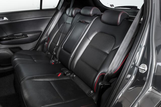 KIA SPORTAGE 1.6 T-GDI 177 PK GT-Line - automaat | S/K-Panodak | Cruise | PDC | Camera | NAV+App. Connect | ECC | LM 19" |