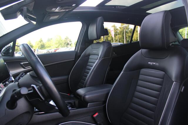 KIA SPORTAGE 1.6 T-GDi Plug-in Hybrid AWD GT-Line | PANORAMISCH SCHUIF / KANTELDAK | 360° CAMERA | 19"GT-LINE VELGEN | ZWARTE HEMELBEKLEDING | MATRIX LED KOPLAMPEN | INTELLIGENT KOPLAMPSYSTEEM (FLS)| TRIPLE ZONE CLIMATE CONTROL | LEDERENBEKLEDING | STOEL VERWARMING/ V