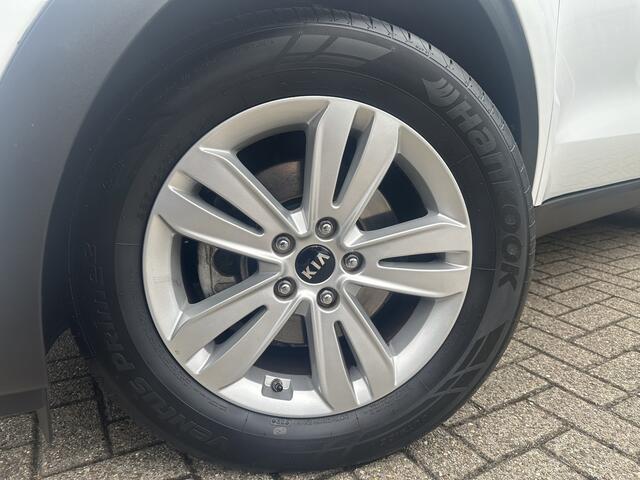 KIA SPORTAGE 1.6 GDI Design Edition| Aur | cruise | Navi | Clima