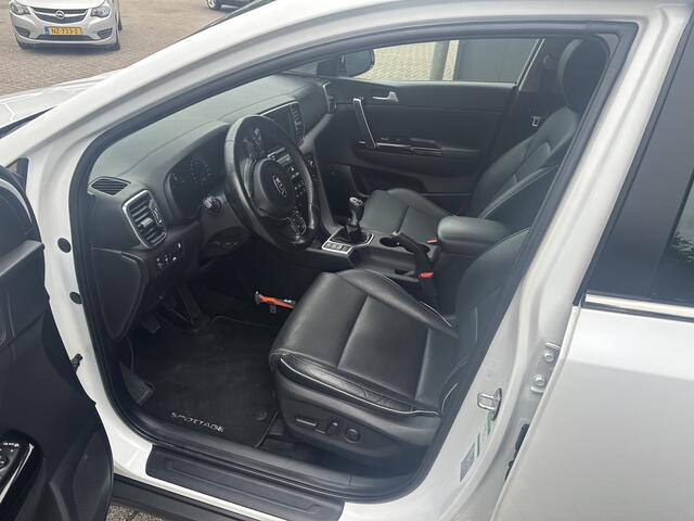 KIA SPORTAGE 1.6 GDI Design Edition| Aur | cruise | Navi | Clima