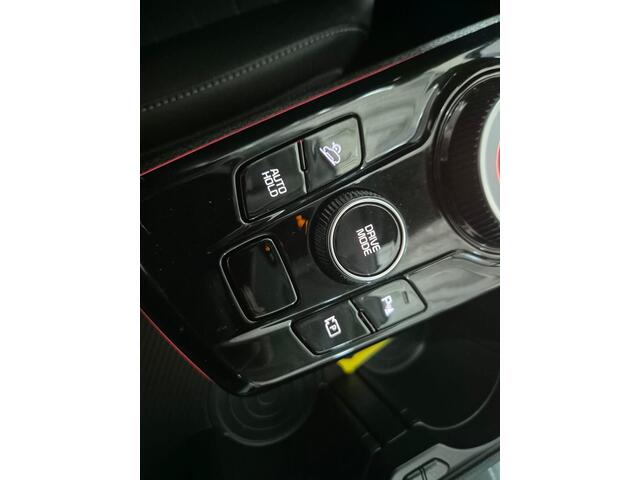 KIA SPORTAGE 1.6 T-GDi Hybrid DynamicPlusLine Apple Carplay/Android Auto, Navigatie, Camera.