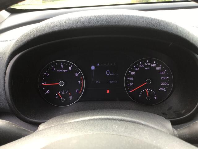 KIA SPORTAGE 1.6 GDI ComfortLine Bj2017/118800km/stoelverwarming