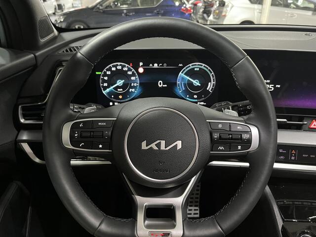 KIA SPORTAGE 1.6 T-GDi Plug-in Hybrid AWD GT-Line Direct Leverbaar, uniek! | Elek. glazen panorama dak | Dodehoek detectie | Keyless | Alcantara bekleding | Schakelen aan stuur | Stoel/Stuurverwarming |