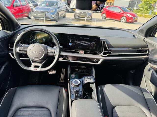 KIA SPORTAGE 1.6 T-GDi 265pk Plug-in Hybrid AWD GT-PlusLine NL-Dealerauto | Trekhaak | All seasons | 1350kg Trekgewicht