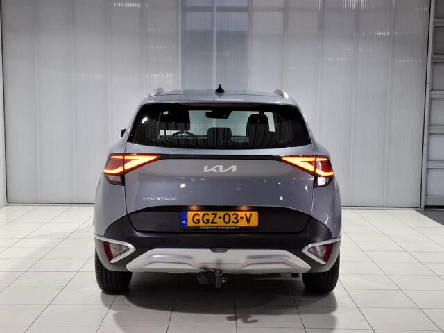 KIA SPORTAGE 1.6 T-GDi MHEV ComfortLine Incl. Trekhaak, 1.510 Trekgewicht, Apple Carplay/Android Auto, Navigatie, Camera.