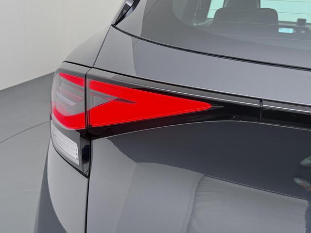 KIA SPORTAGE 1.6 T-GDi Plug-in Hybrid AWD GT-Line Trekhaak | 360 Camera | Navigatie |