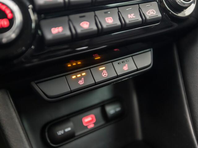 KIA SPORTAGE 1.6 GDI Sport (APPLE CARPLAY, NAVIGATIE, CAMERA, STUUR/STOELVERWAMRING, SPORTSTOELEN, GETINT GLAS, LM VELGEN, CRUISE, NIEUWE APK, NIEUWSTAAT)