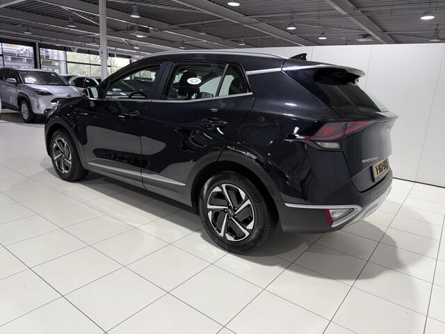 KIA SPORTAGE 1.6 T-GDi MHEV DynamicLine Leer interieur, Stoel verwarming, Navigatie, Apple Carplay/Android Auto.