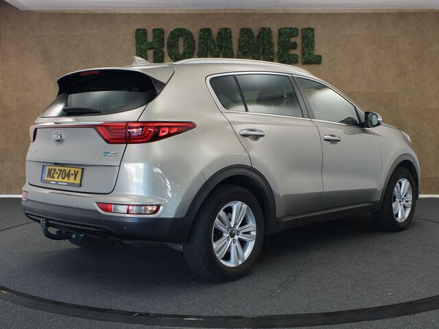 KIA SPORTAGE 1.6 GDI DynamicLine - ORIGINEEL NEDERLANDSE AUTO - AFKOMSTIG VAN 2E EIGENAAR - COMPLETE ONDERHOUDSHISTORIE AANWEZIG - VASTE TREKHAAK - TREKGEWICHT 1400 KG - PARKEERSENSOREN ACHTER - CLIMATE CONTROL - 17 INCH LICHT METALEN VELGEN - NAVIGATIE - CRUISE CONTR