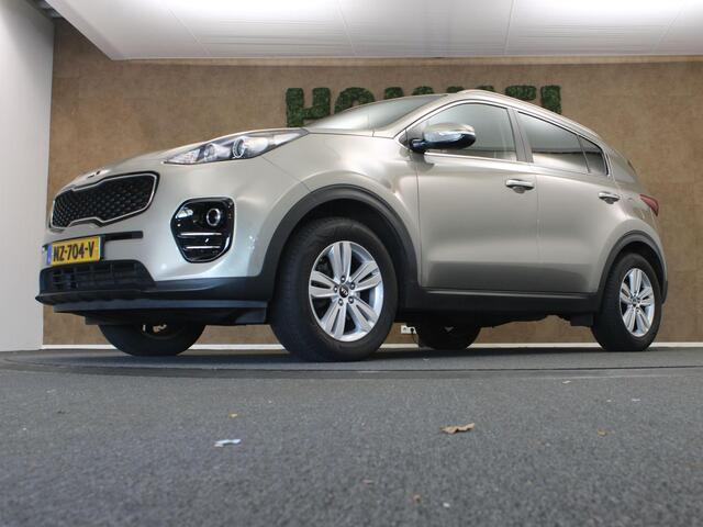 KIA SPORTAGE 1.6 GDI DynamicLine - ORIGINEEL NEDERLANDSE AUTO - AFKOMSTIG VAN 2E EIGENAAR - COMPLETE ONDERHOUDSHISTORIE AANWEZIG - VASTE TREKHAAK - TREKGEWICHT 1400 KG - PARKEERSENSOREN ACHTER - CLIMATE CONTROL - 17 INCH LICHT METALEN VELGEN - NAVIGATIE - CRUISE CONTR