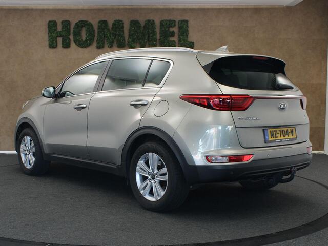 KIA SPORTAGE 1.6 GDI DynamicLine - ORIGINEEL NEDERLANDSE AUTO - AFKOMSTIG VAN 2E EIGENAAR - COMPLETE ONDERHOUDSHISTORIE AANWEZIG - VASTE TREKHAAK - TREKGEWICHT 1400 KG - PARKEERSENSOREN ACHTER - CLIMATE CONTROL - 17 INCH LICHT METALEN VELGEN - NAVIGATIE - CRUISE CONTR