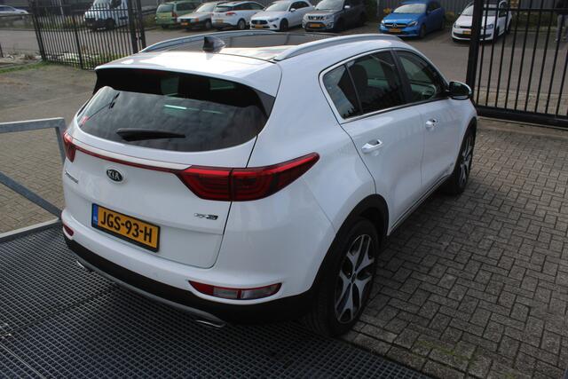 KIA SPORTAGE 1.6 T-GDI 4WD GT-Line 1ste eigenaar/Orig. lage km-stand/Panoramadak/JBL audio/Dode hoek detectie/Lederen bekleding/Achteruitrijcamera/Keyless/Elektrische achterklep/Climate control/Cruise control/Parkeersensoren/Stoel en stuurverwarming/Stoelverkoeling/Ri