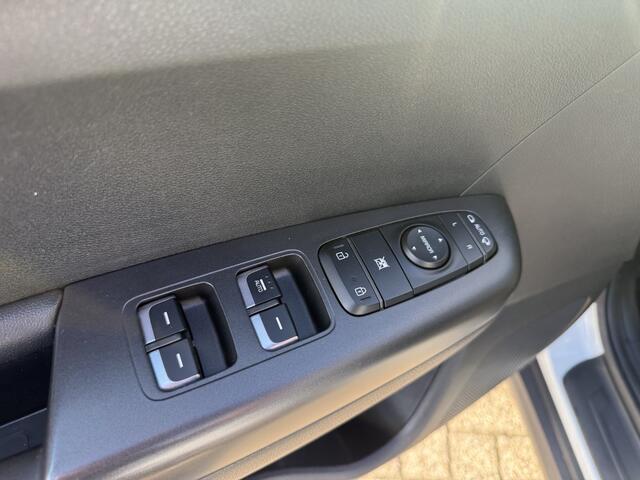 KIA SPORTAGE 1.6 GDI DynamicLine - LEDERENBEKLEDING - NAVI - TREKHAAK