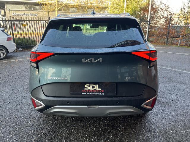 KIA SPORTAGE 1.6 T-GDi Plug-in Hybrid AWD DynamicPlusLine // AFN. TREKHAAK // FULL LED // ELEK. STOELEN // ADAPT. CRUISE // STUUR+STOELVERWARMING // CAMERA+SENSOREN //