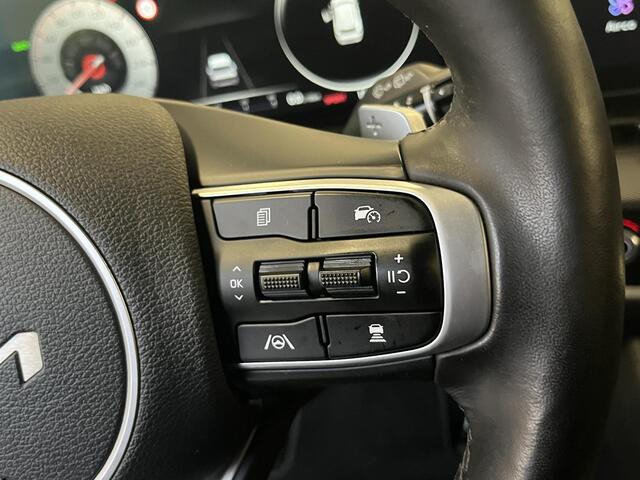 KIA SPORTAGE 1.6 T-GDi Hybrid GT-Line met Trekhaak, Schuif- en Kanteldak, Dodehoekdetectie, Adaptieve Cruise Control, Stuur en Verwarming