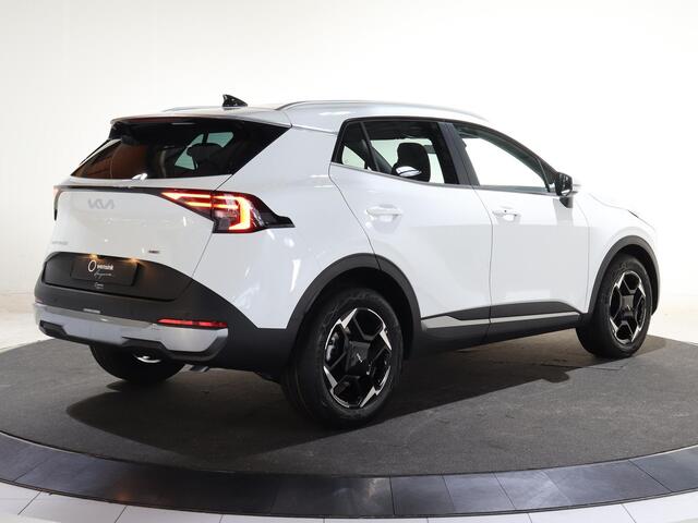 KIA SPORTAGE 1.6 T-GDi Hybrid DynamicLine | Achteruitrijcamera | Privacy glass | Stuurwielverwarming | Elektrisch verstelbare voorstoelen | Stoelverwarming voor en achter |