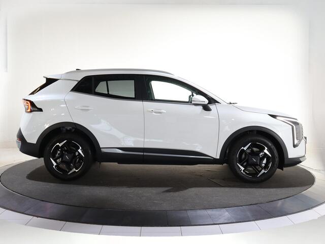 KIA SPORTAGE 1.6 T-GDi Hybrid DynamicLine | Achteruitrijcamera | Privacy glass | Stuurwielverwarming | Elektrisch verstelbare voorstoelen | Stoelverwarming voor en achter |