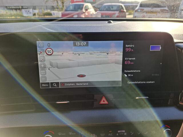 KIA SPORTAGE 1.6 T-GDi Plug-in Hybrid AWD DynamicLine