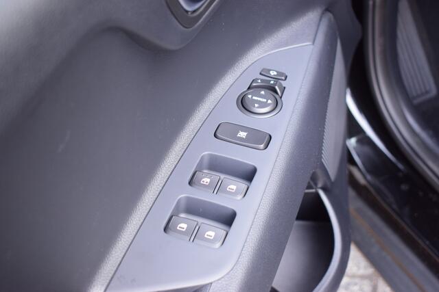 KIA Stonic 1.0 T-GDi MHEV DynamicPlusLine Stoel/Stuur Wiel Verwarming + Navi + Camera + Climate Control + Cruise Control