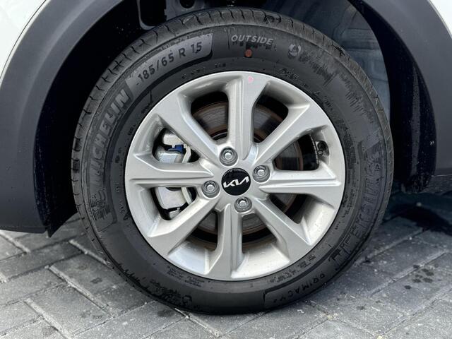 KIA Stonic 1.0 T-GDi MHEV DynamicLine DIRECT LEVERBAAR!!! | Camera | Cruise Control | Apple carplay