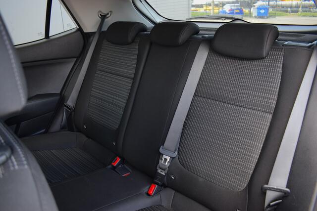 KIA Stonic 1.0 T-GDi DynamicPlusLine | Trekhaak | Apple CarPlay | Camera | Climate