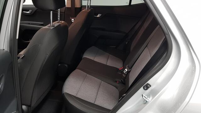 KIA Stonic 1.0 T-GDi 120pk Automaat DynamicLine | Climate control | Navigatie | Camera | Parkeer sensoren | Trekhaak