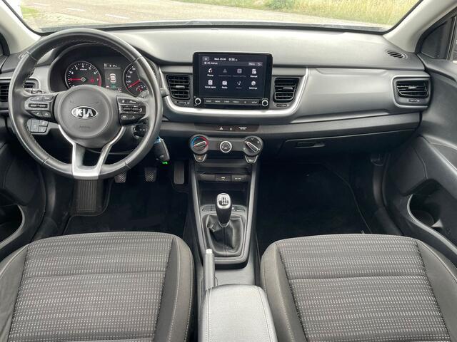 KIA Stonic 1.0 T-GDi MHEV DynamicLine, Camera, Apple Carplay