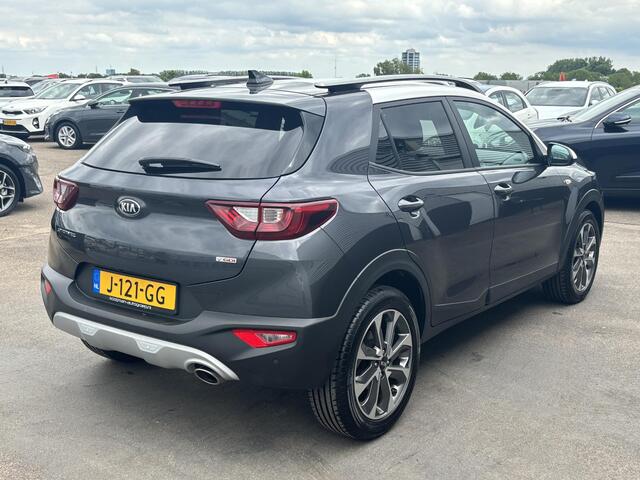 KIA Stonic 1.0 T-GDi Sports Edition Navigatie, Half/leder, LMV, Privacy glass, Nieuw geleverd en dealeronderhouden, Achteruitrijcamera, Cruise control