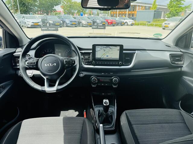 KIA Stonic 1.0 T-GDi MHEV DynamicPlusLine Trekhaak | NW Geleverd & Onderhouden !