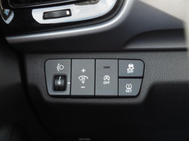 KIA Stonic 1.0 T-GDi MHEV DynamicLine | Apple/andriod| 16" lm