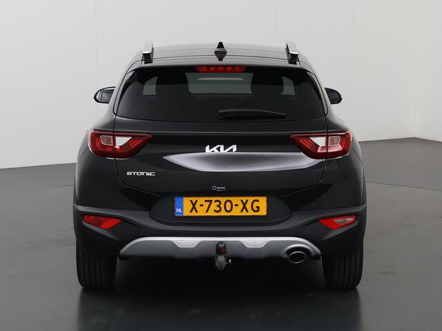 KIA Stonic 1.0 T-GDi MHEV DynamicPlusLine | Trekhaak | Keyless | Navigatie | Parkeercamera | Apple Carplay/Android Auto | Climate Control |