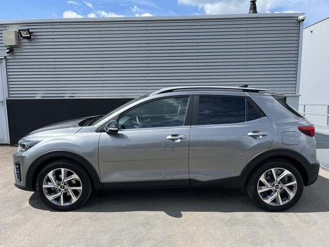 KIA Stonic 1.0 T-GDi MHEV GT-Line Stoel- & Stuurwiel verwarmd, Smart Key, Privacy glass, LMV, Cruise control, Parkeersensoren, Climate control, BTW-auto, NL-auto