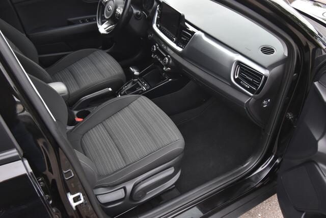 KIA Stonic 1.0 T-GDi MHEV DynamicPlusLine , A UITRIJ CAM , CLIMATR , NAVI , CR CONTR , PDC A , LED KOPL ,