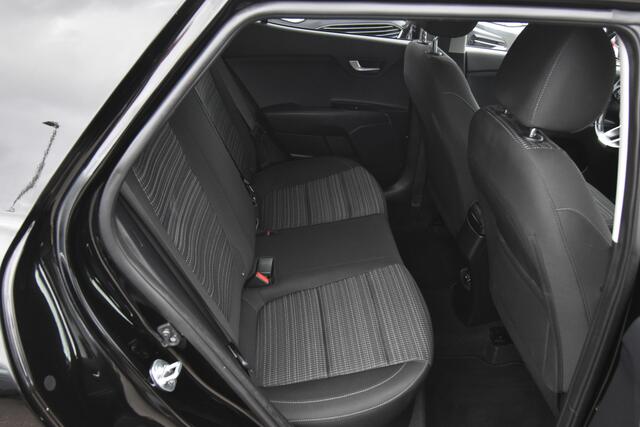 KIA Stonic 1.0 T-GDi MHEV DynamicPlusLine , A UITRIJ CAM , CLIMATR , NAVI , CR CONTR , PDC A , LED KOPL ,