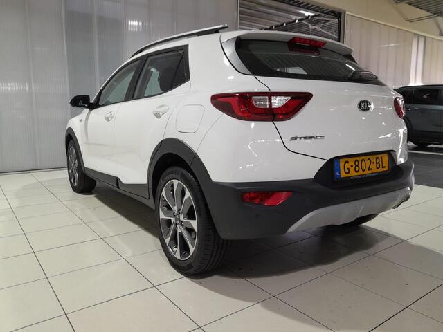 KIA Stonic 1.0 T-GDi DynamicLine Apple Carplay/Android Auto, Navigatie, Camera