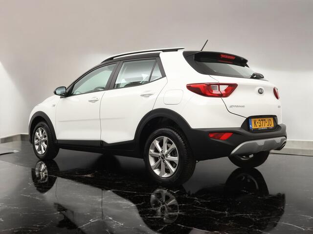 KIA Stonic 1.0 T-GDi MHEV DynamicLine - Navigatie via Apple Carplay/Android Auto - Airco - Cruise control - Fabrieksgarantie tot 01-2028