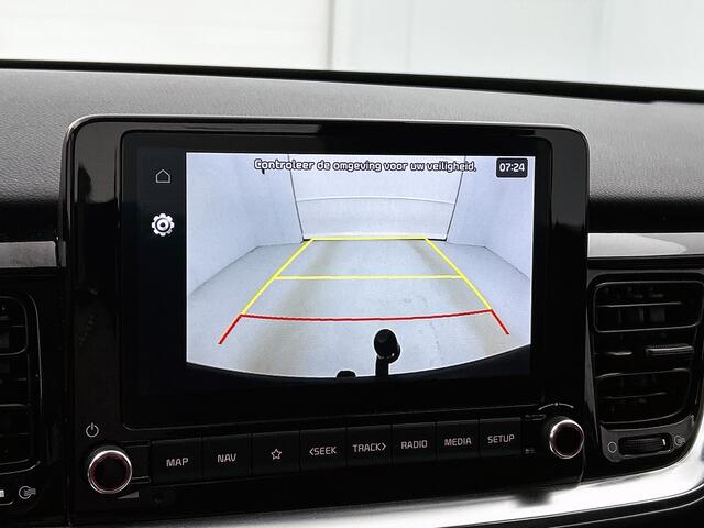 KIA Stonic 1.0 T-GDi MHEV DynamicLine | Navigatie | Trekhaak | climate Control |